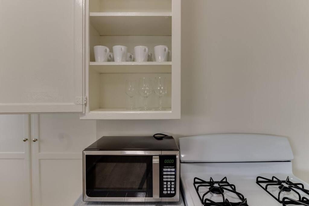 New 4 Bedroom Modern In Mar Vista Ferienhaus