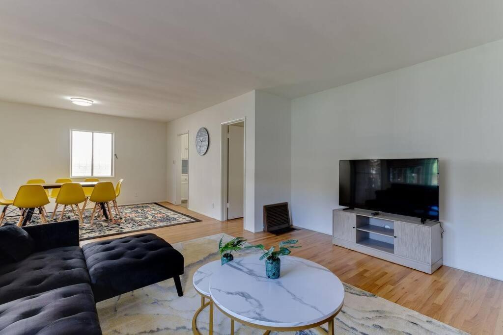New 4 Bedroom Modern In Mar Vista Ferienhaus *