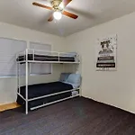 New 4 Bedroom Modern Villa In Mar Vista